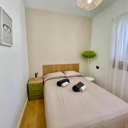 Cozy With Pool, Parking And Sea View カンデラリア