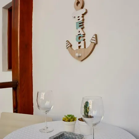 Cozy With Pool, Parking And Sea View Apartament *